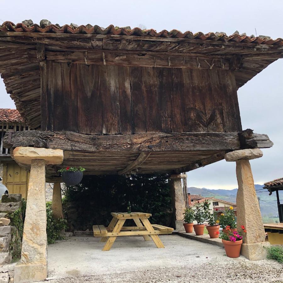 Los Balcones De Nieda Onís Exteriör bild